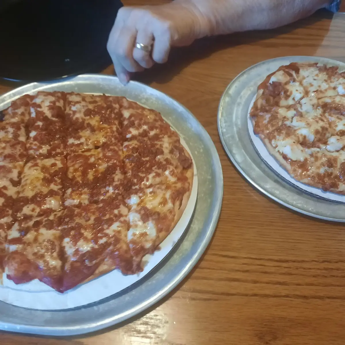 Pepperoni Pizza & BBQ Chicken Pizza