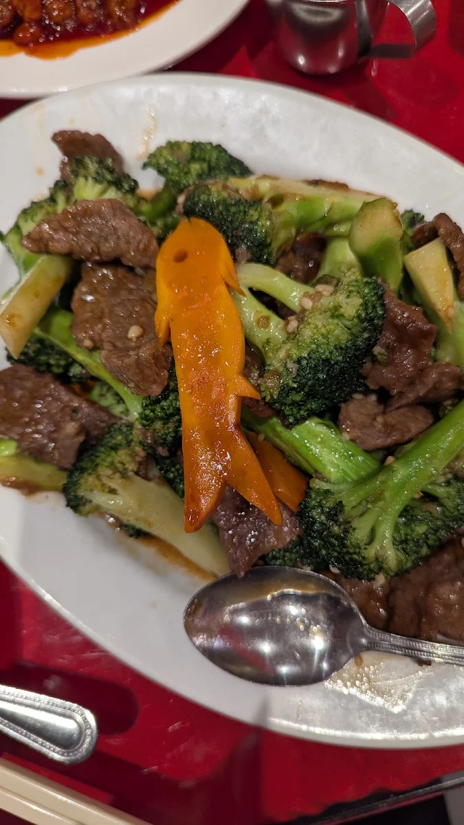 Beef and Broccoli, Flourishing
