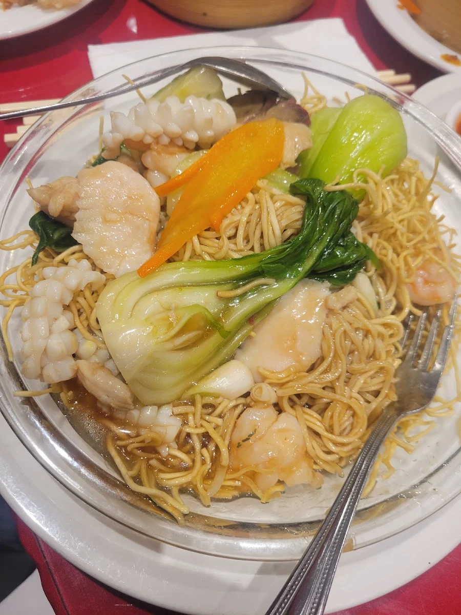 Cantonese Style Chow Main, Flourishing