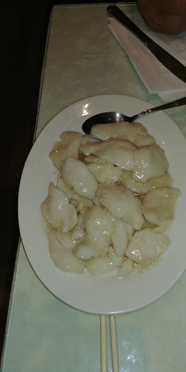 Steamed White Fish in Garlic Sauce, Flourishing