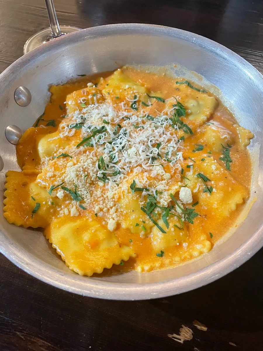 Lobster Ravioli Alla Vodka