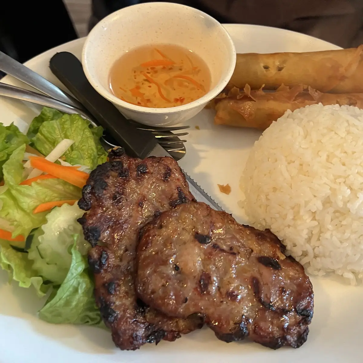 Com GA Nuong Cha Gio
