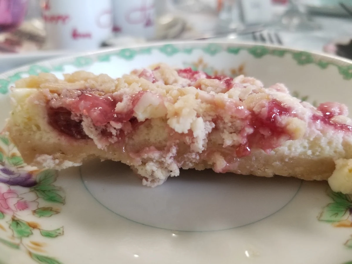 Raspberry Cheesecake Bar