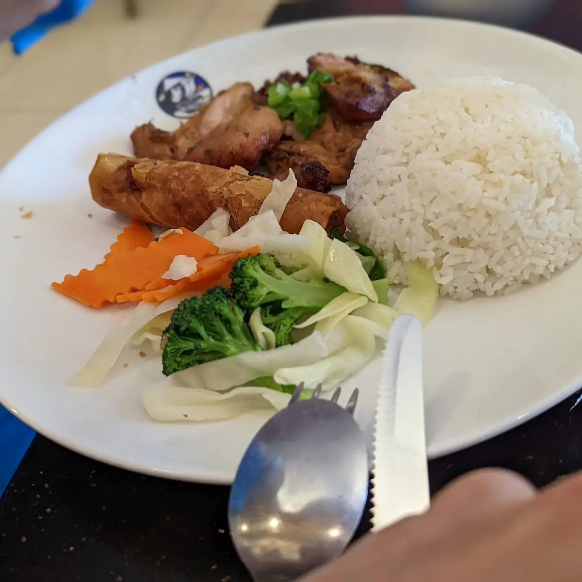 28 Com Tam Bi Cha Thit Nuong