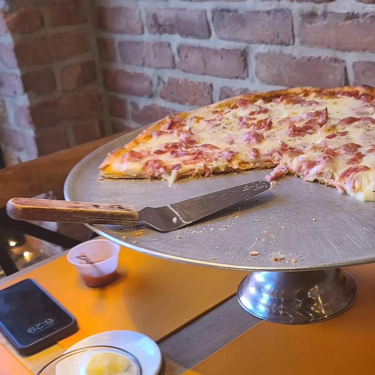 Pizza Calabrese Pizza