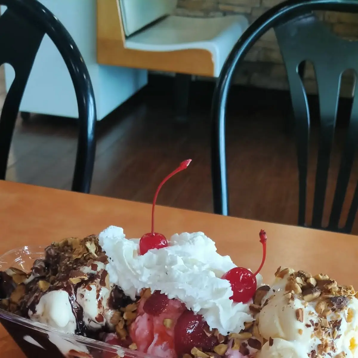 Banana Split Ice Cream