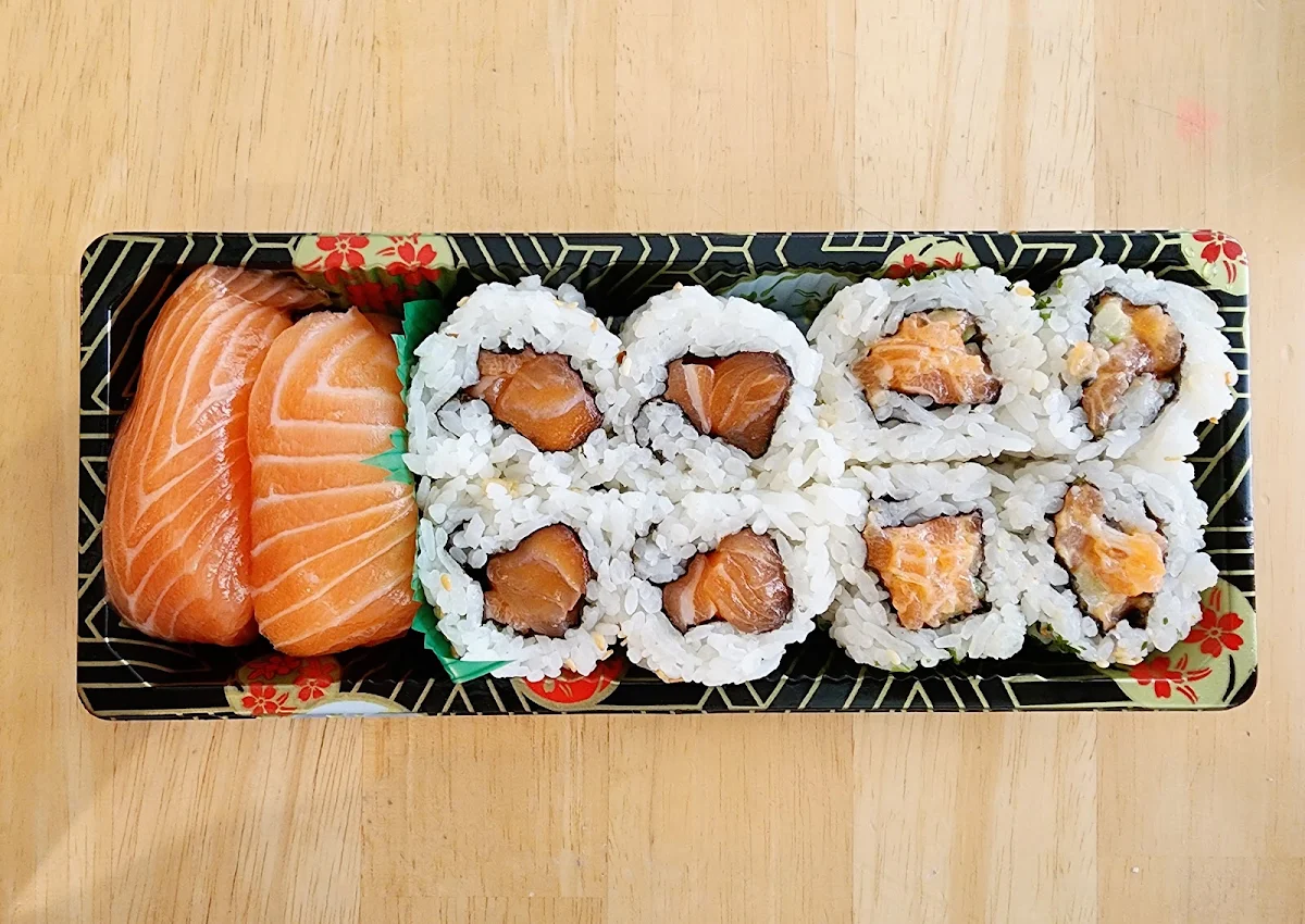 Sashimi 12pcs, Kinjo Sushi & Grill Westhills