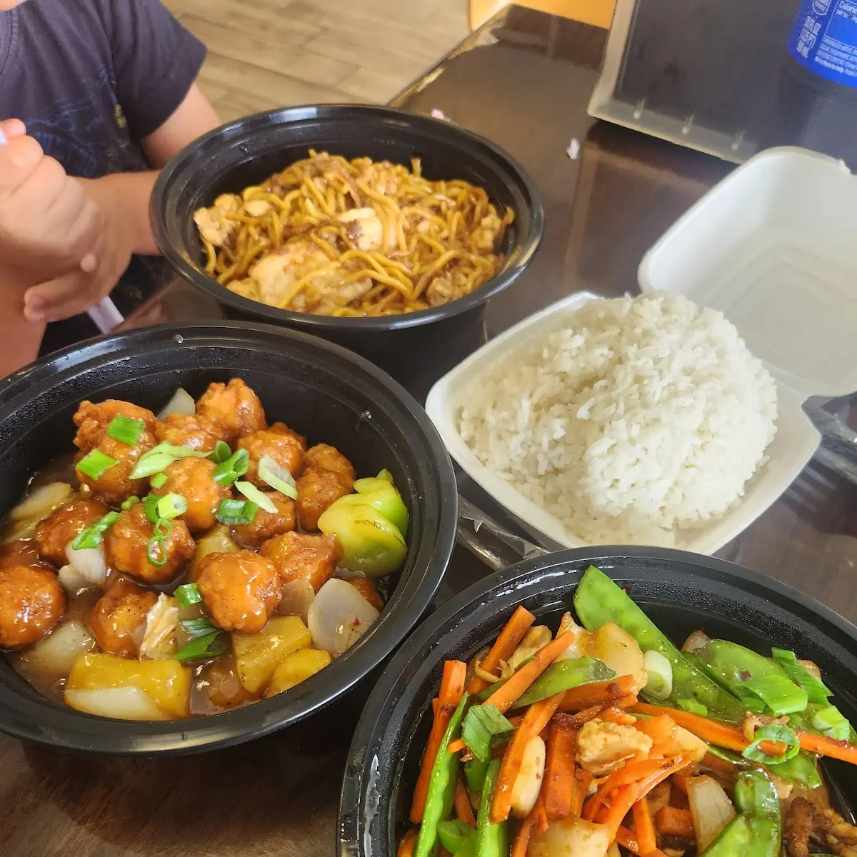 Tamarind Chicken Pad Thai