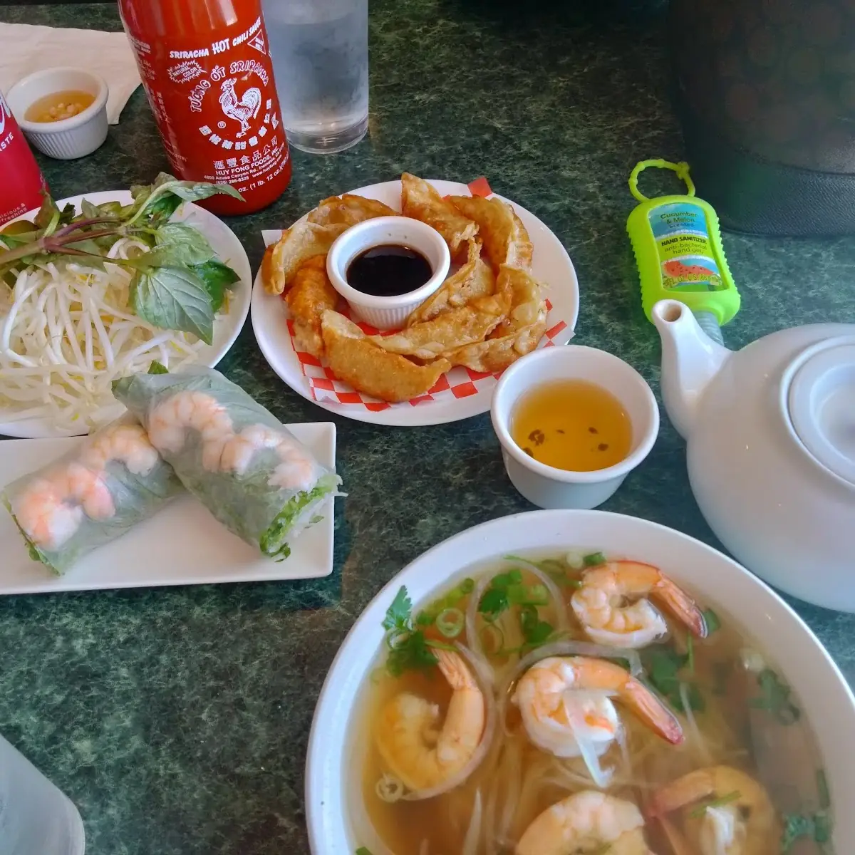 - Kids Meal Pho Em Be