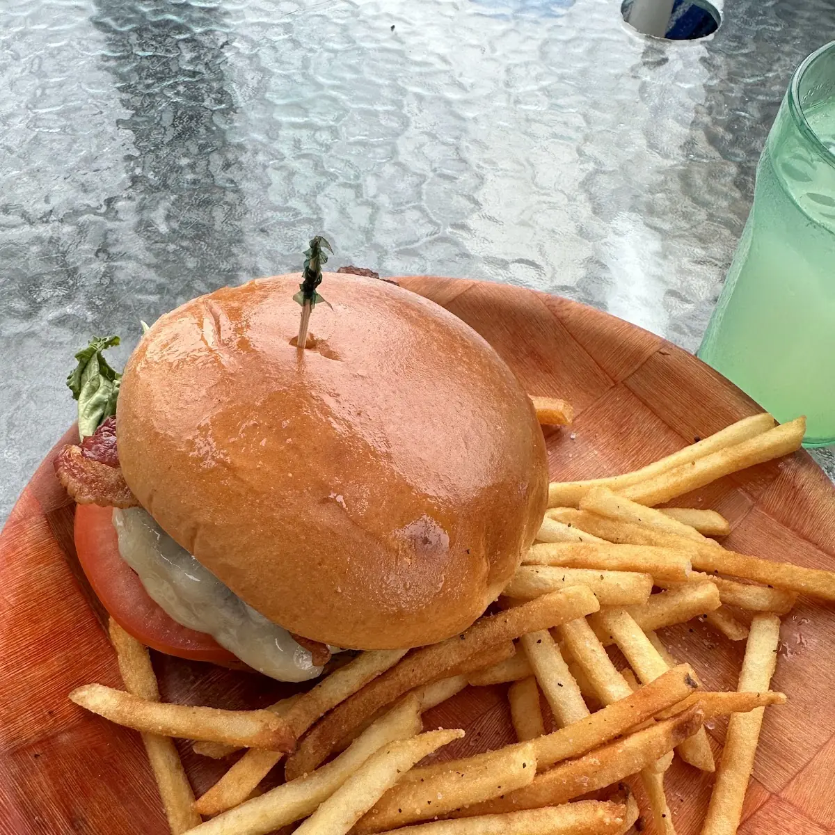 Sandwich De Pollo Chicken