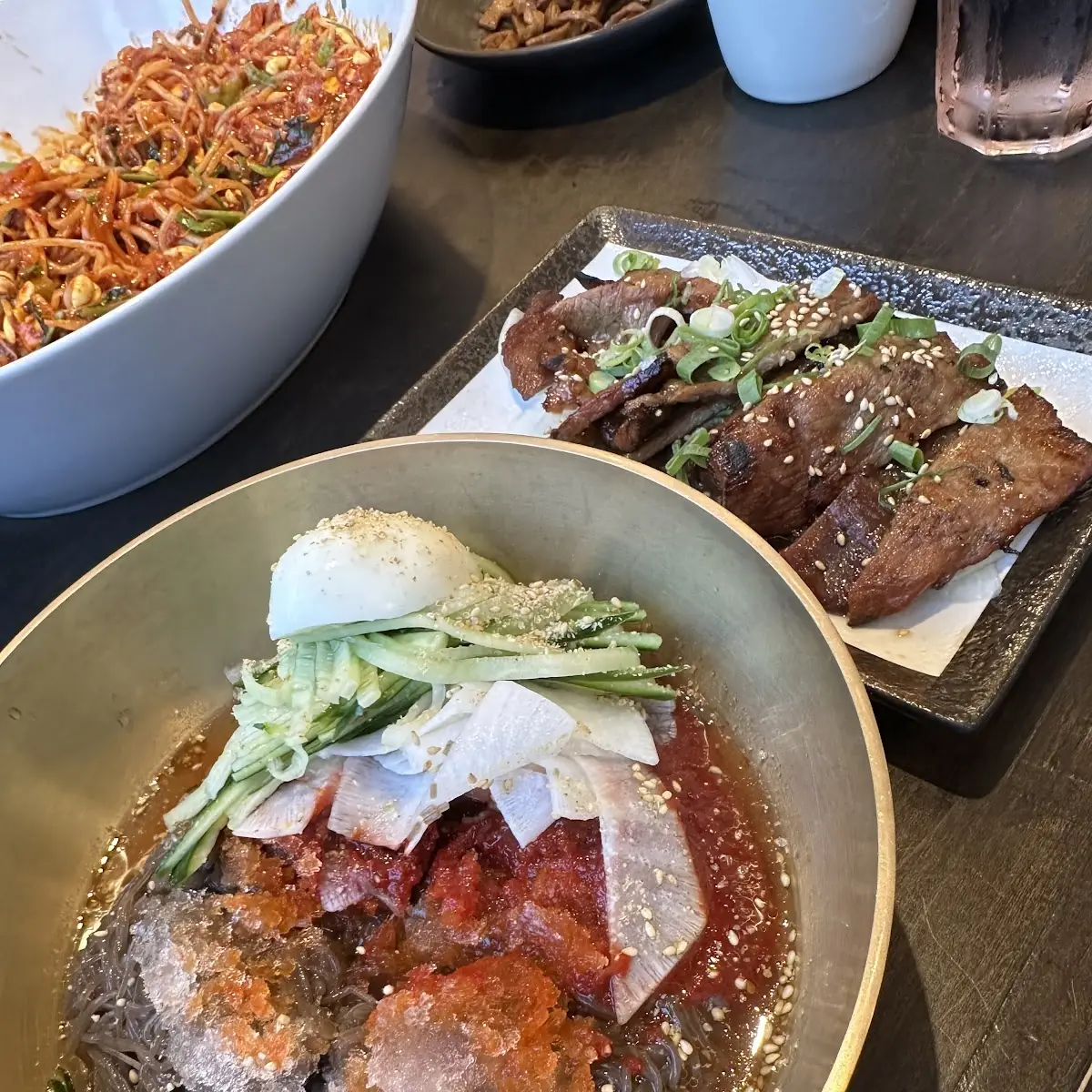 Bibim Nengmyun & Gogi