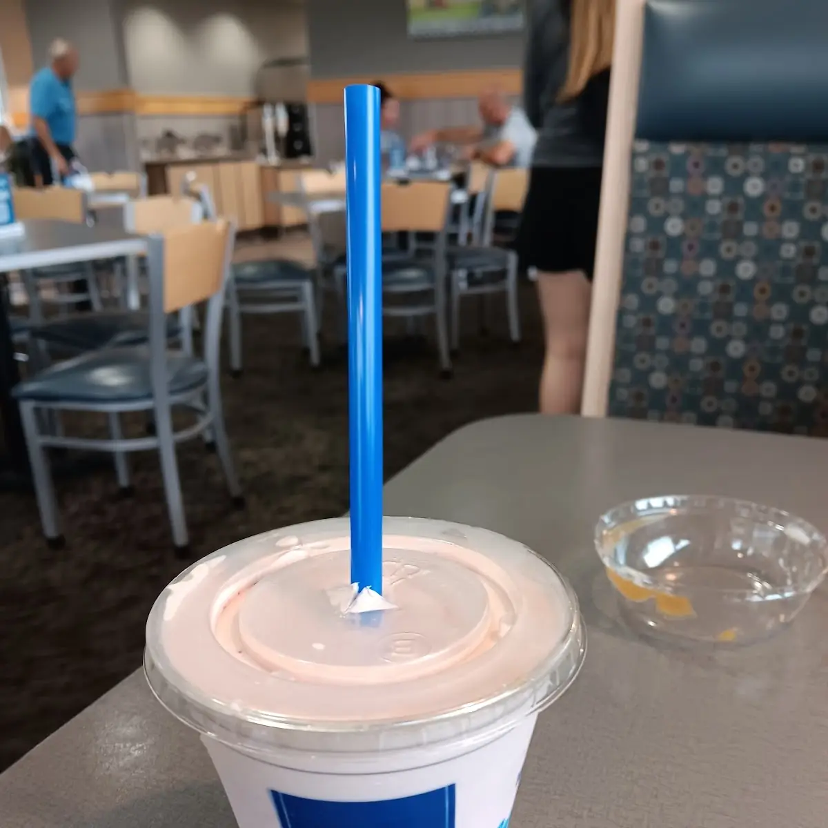 Extremely Small Strawberry Shake