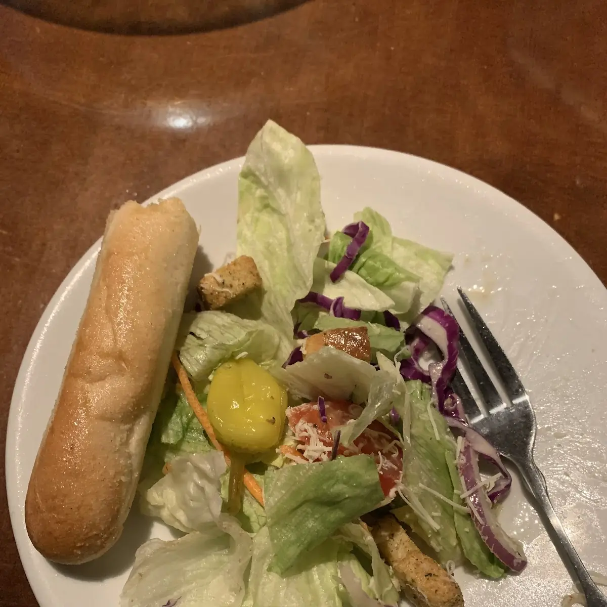 Never-Ending Soup Salad & Breadsticks