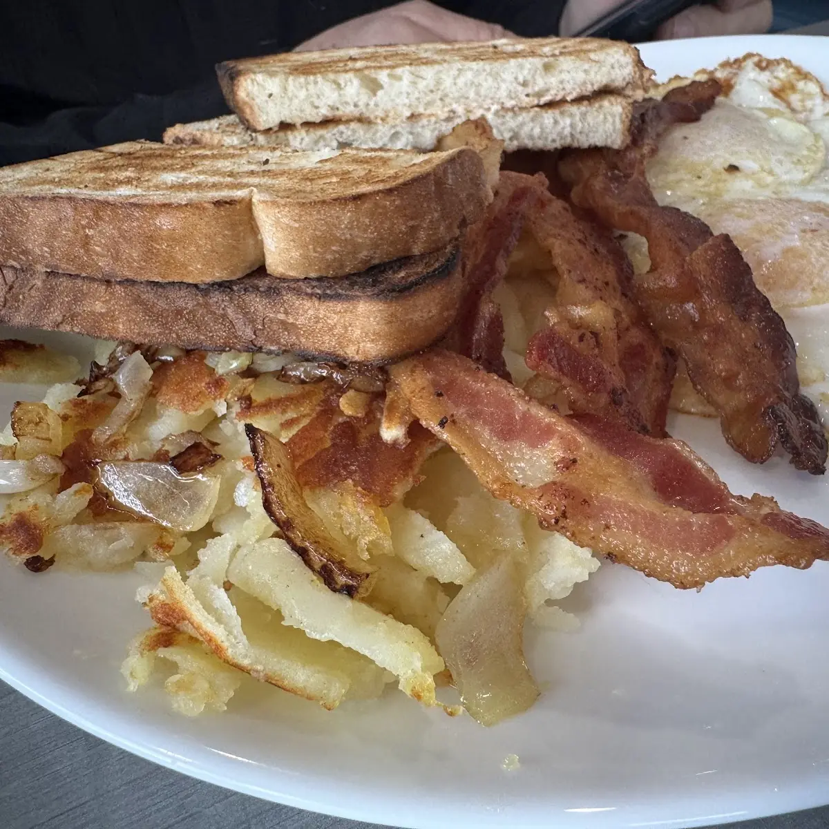 Eggs Bacon and Hash Browns