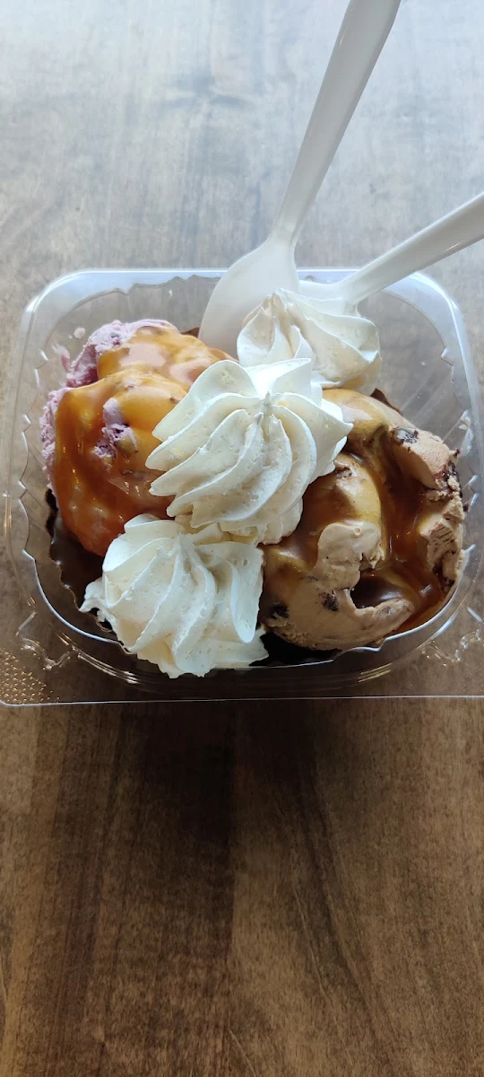 Brownie Sundae