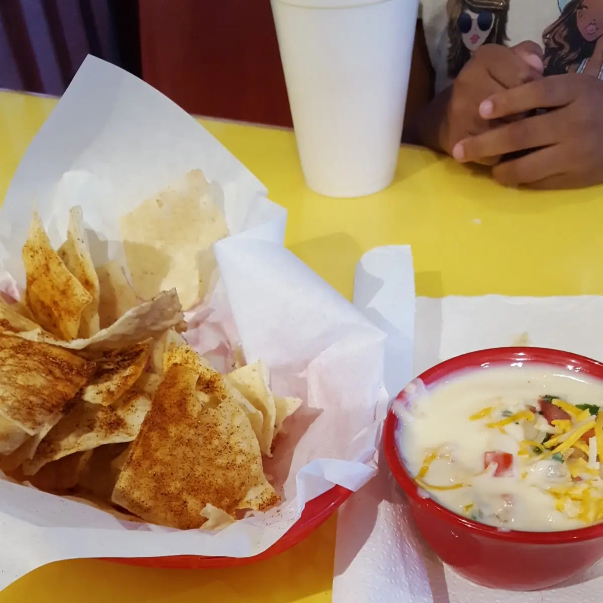 Chips & Queso