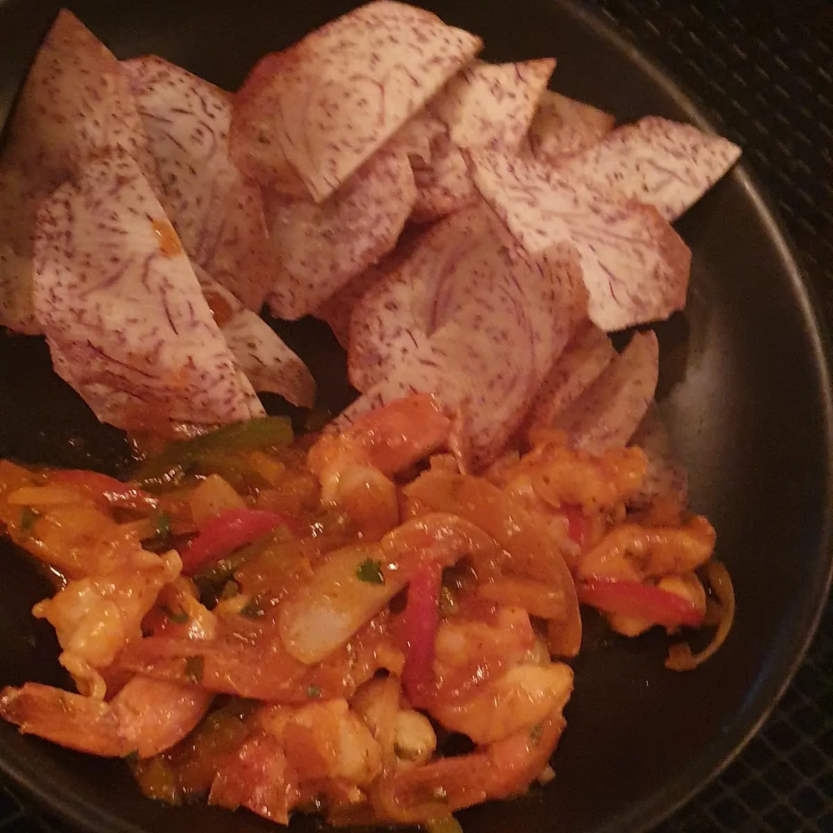 Camarones En Salsa Criolla