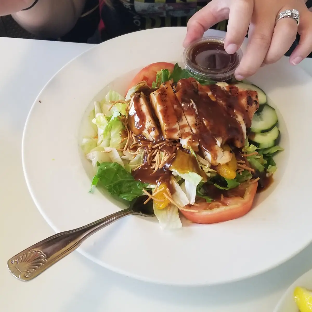 Rafia's BBQ Chicken Salad