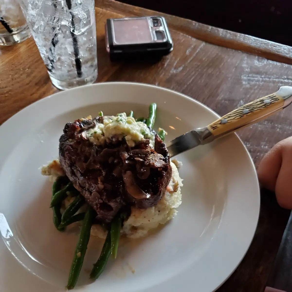 Oz Ribeye