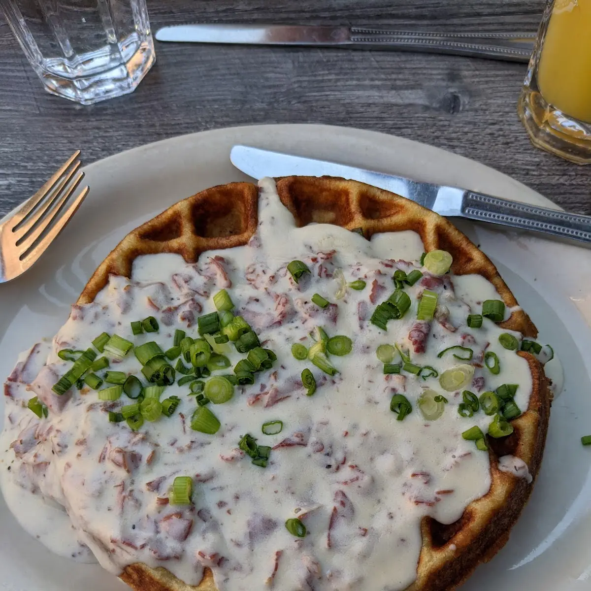 Savory Scallion Waffle with Creamed Chipped Beef and an Egg