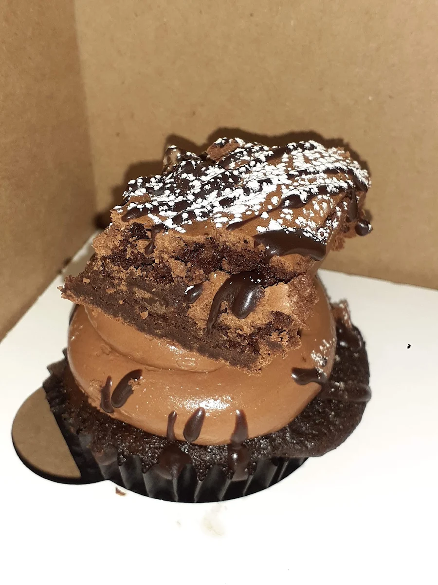 Double Chocolate Brownie Cupcake