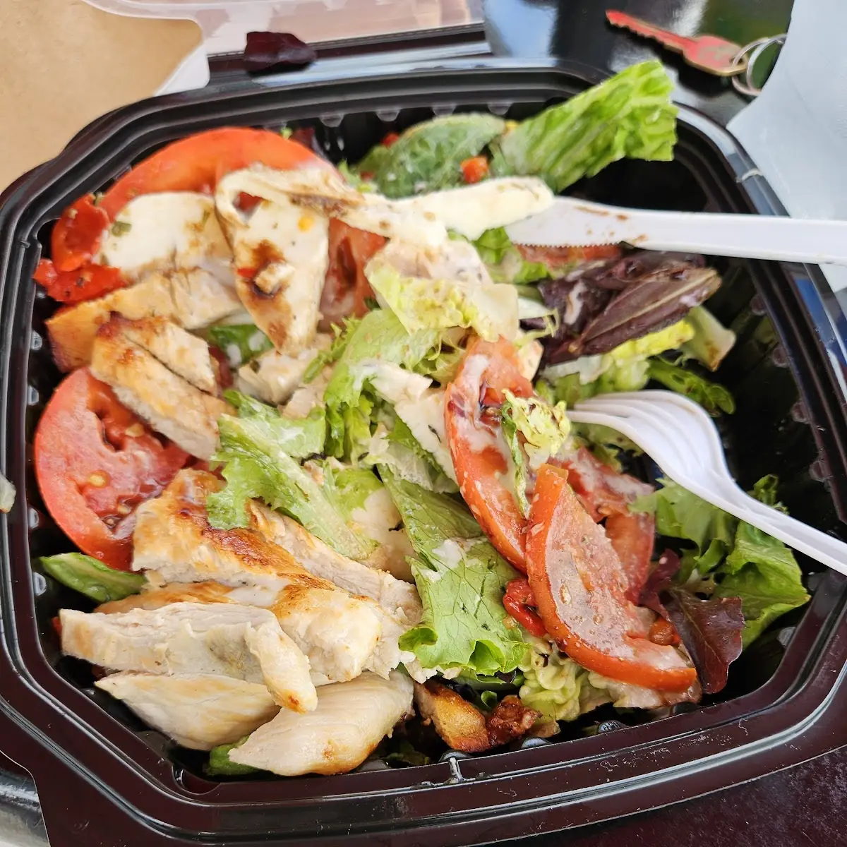 Caprese Salad with Chicken