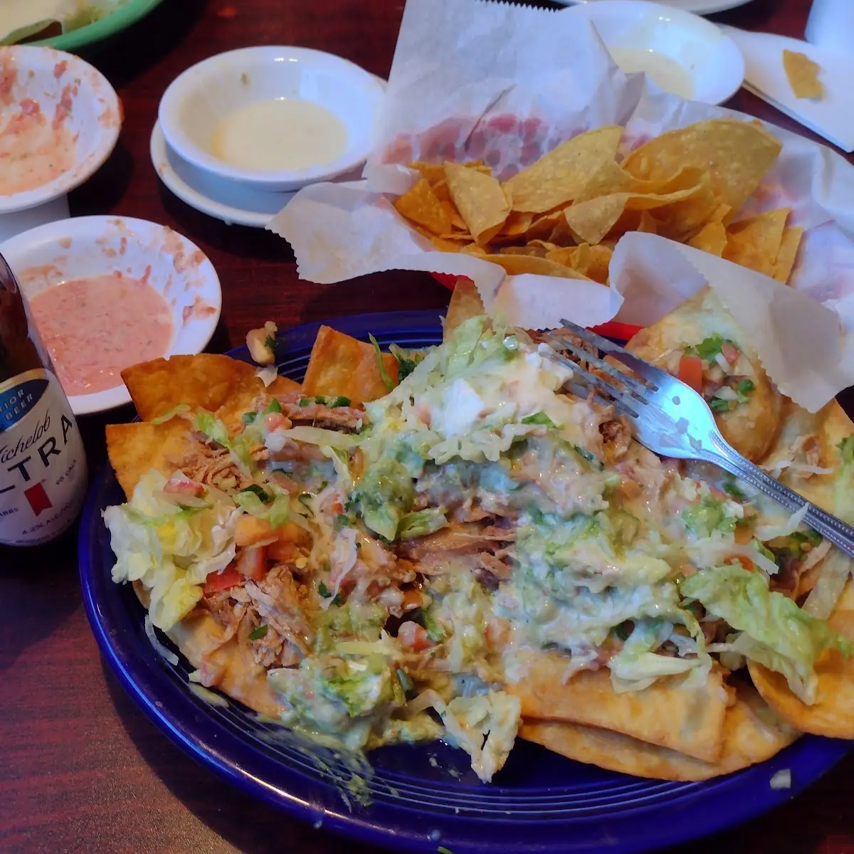 Chicken Nachos of Flour Chips