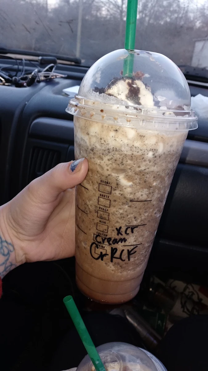 Chocolate Chip Cookie Crumble Frappe