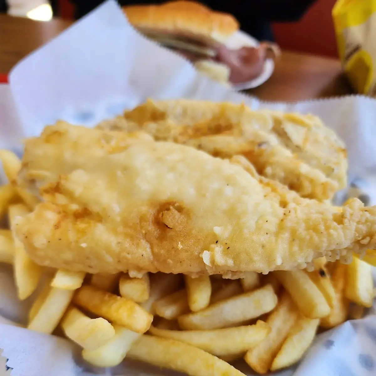 Fresh Fish and Chips Dinner