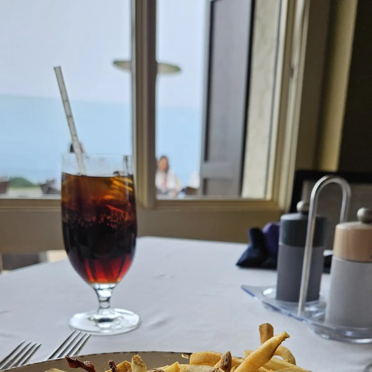 Spanish Bay Half-Pound Burger