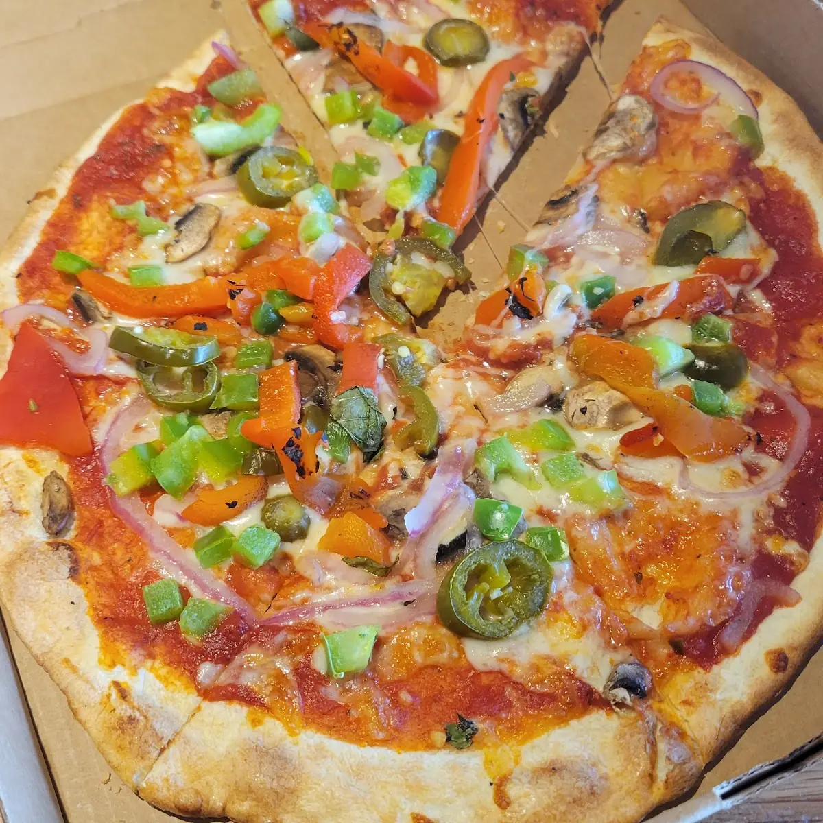 Thin Crust Veggie Pizza