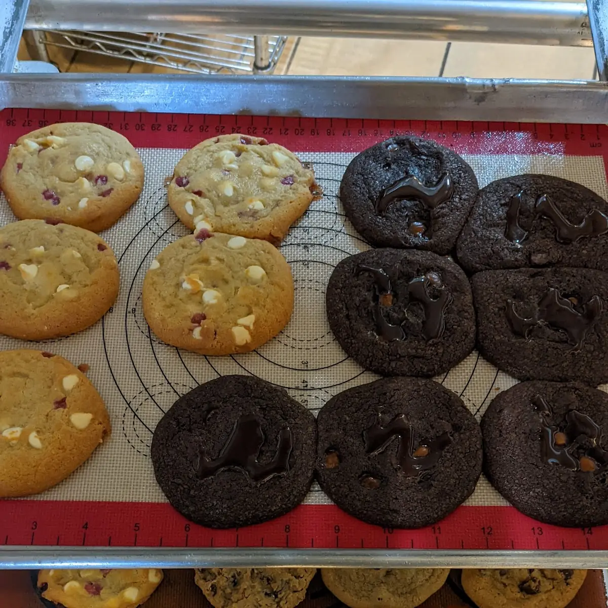 Cookies Fresh and Various Flavors