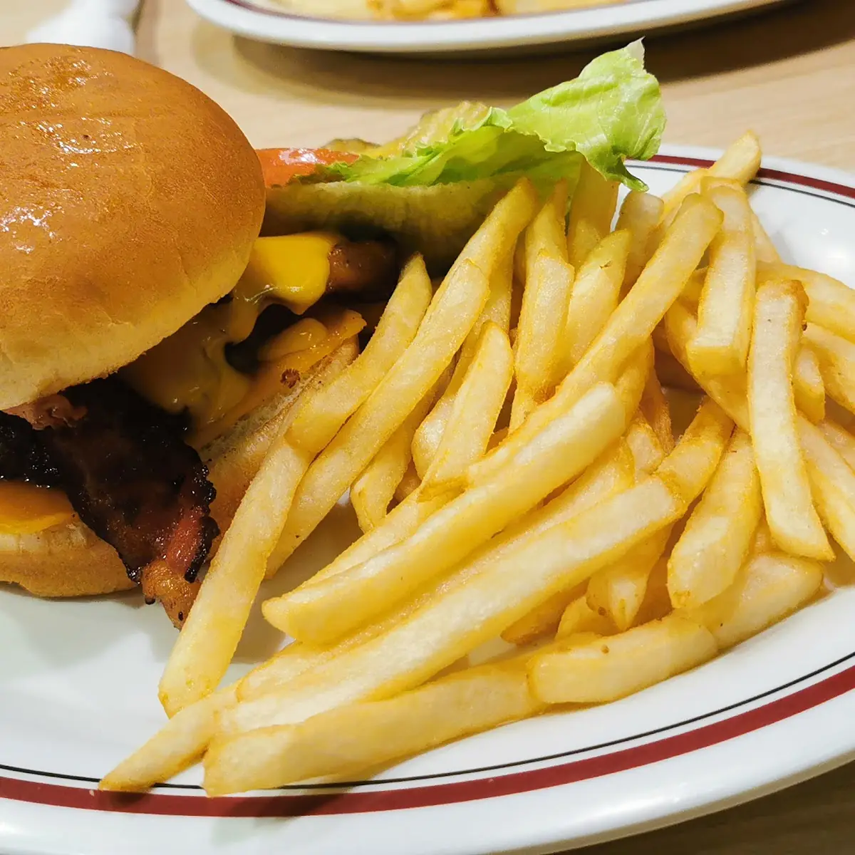 Mega Bacon Cheeseburger