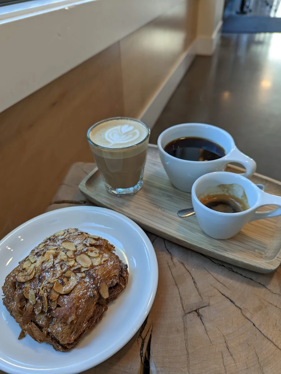 Almond Croissant Espresso