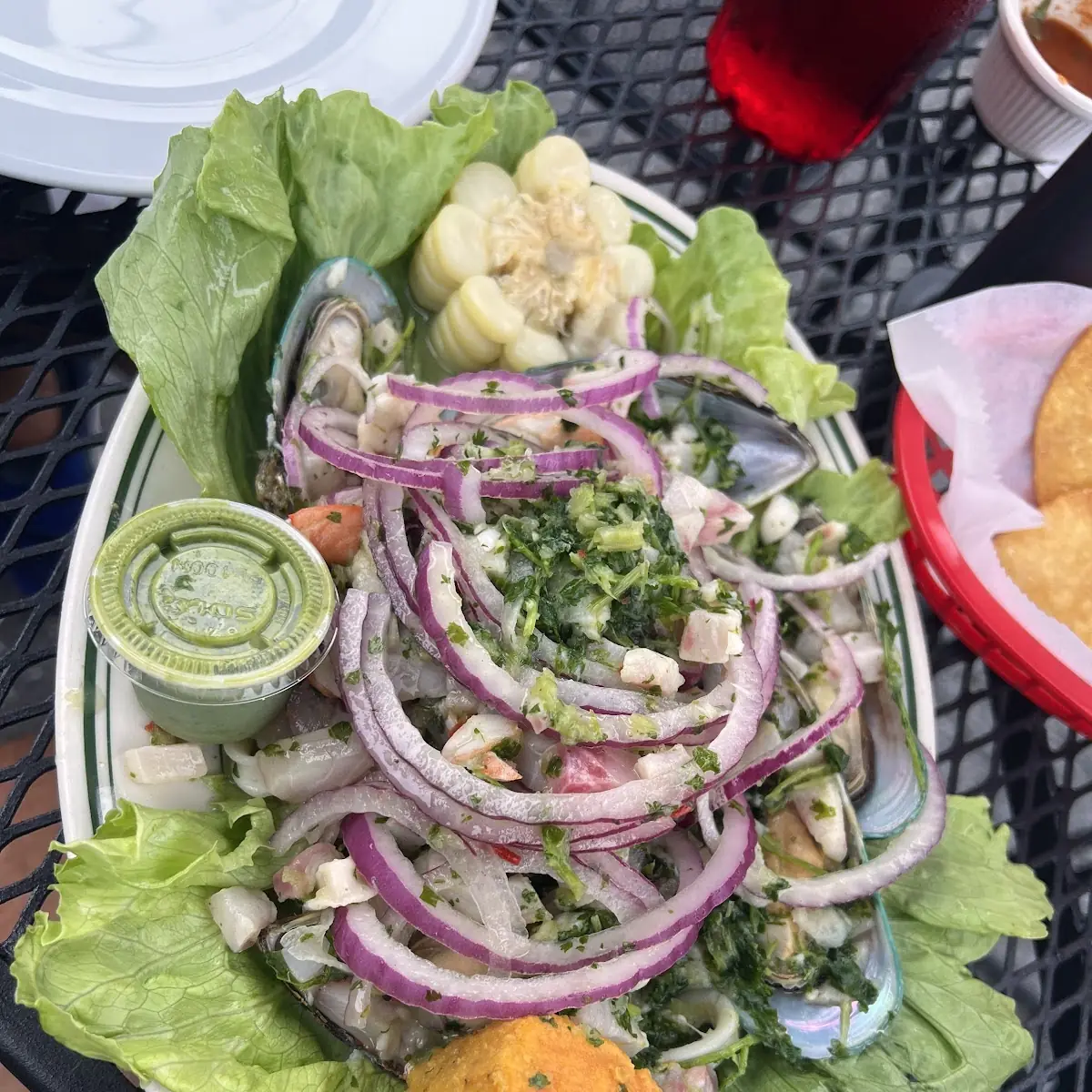 Ceviche Mixto