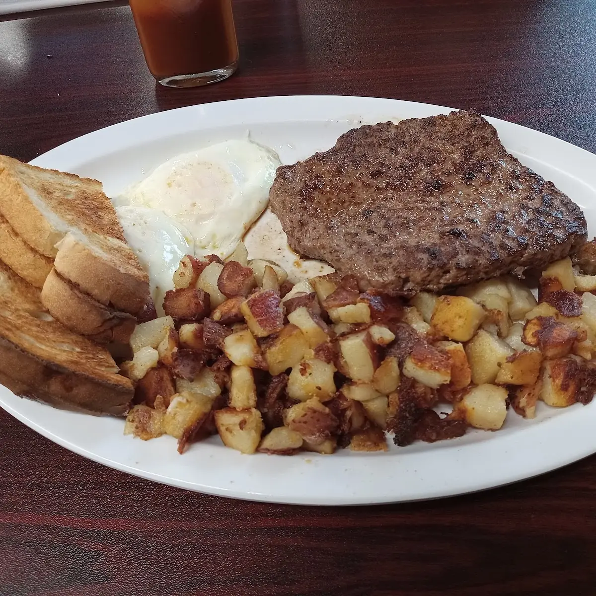 2 Eggs & Chopped Steak