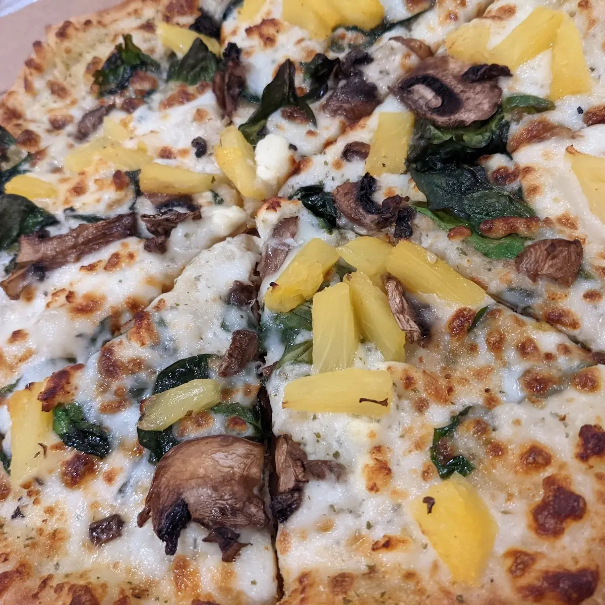 Pineapple Mushroom Pizza on Garlic Sauce