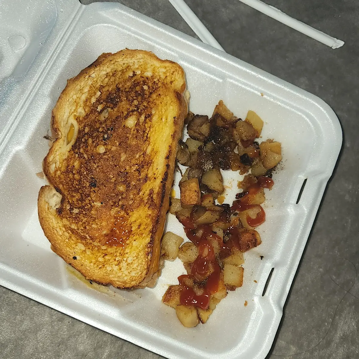 Cheesy Roast Beef Sandwich