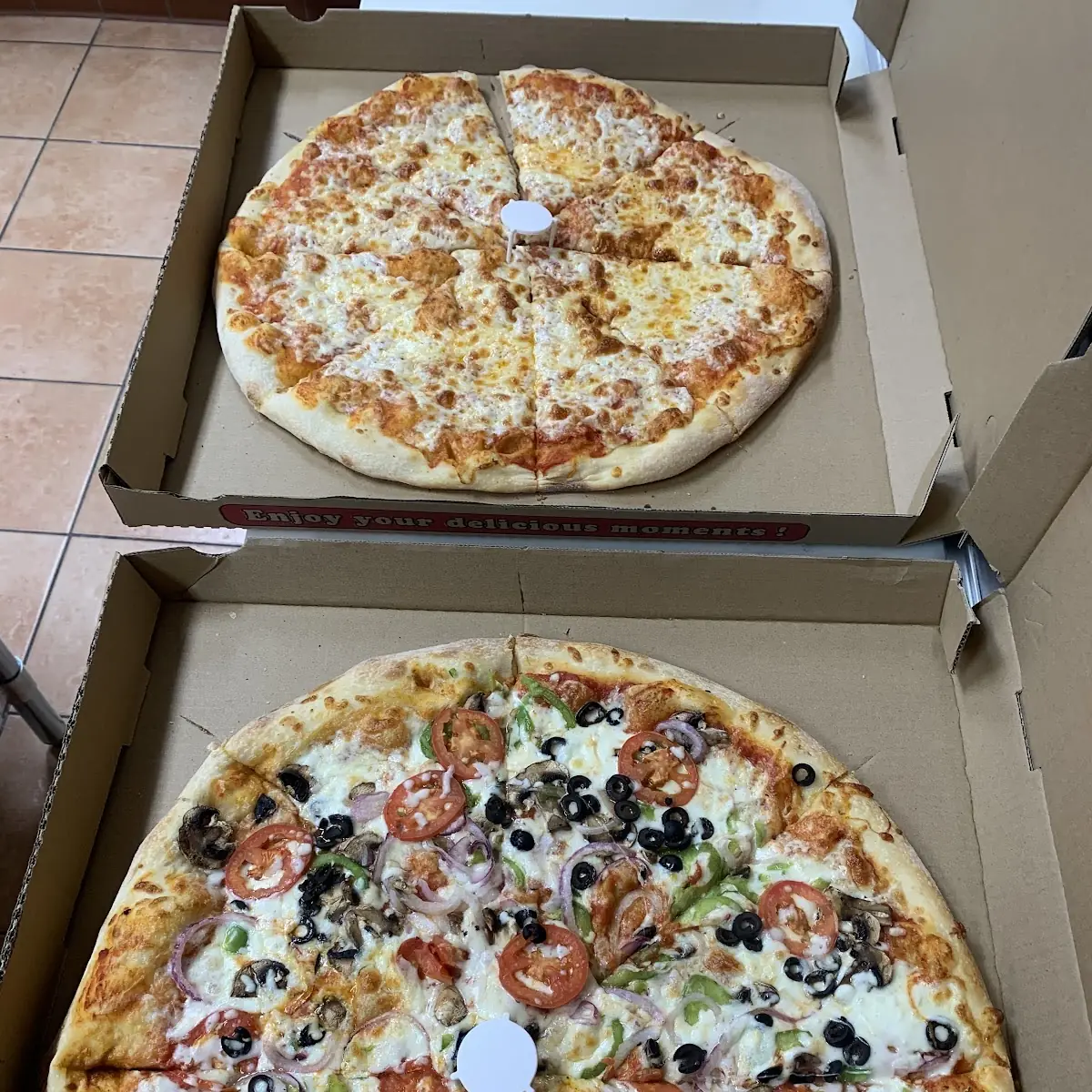 Nona’S Garden Veggie Pizza