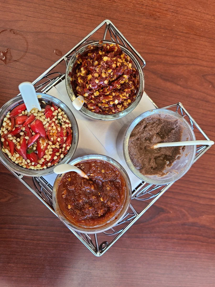 Chilli Selection, Pho V