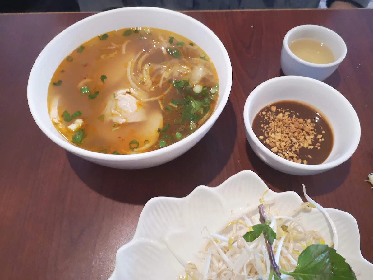 Highlights, Pho V