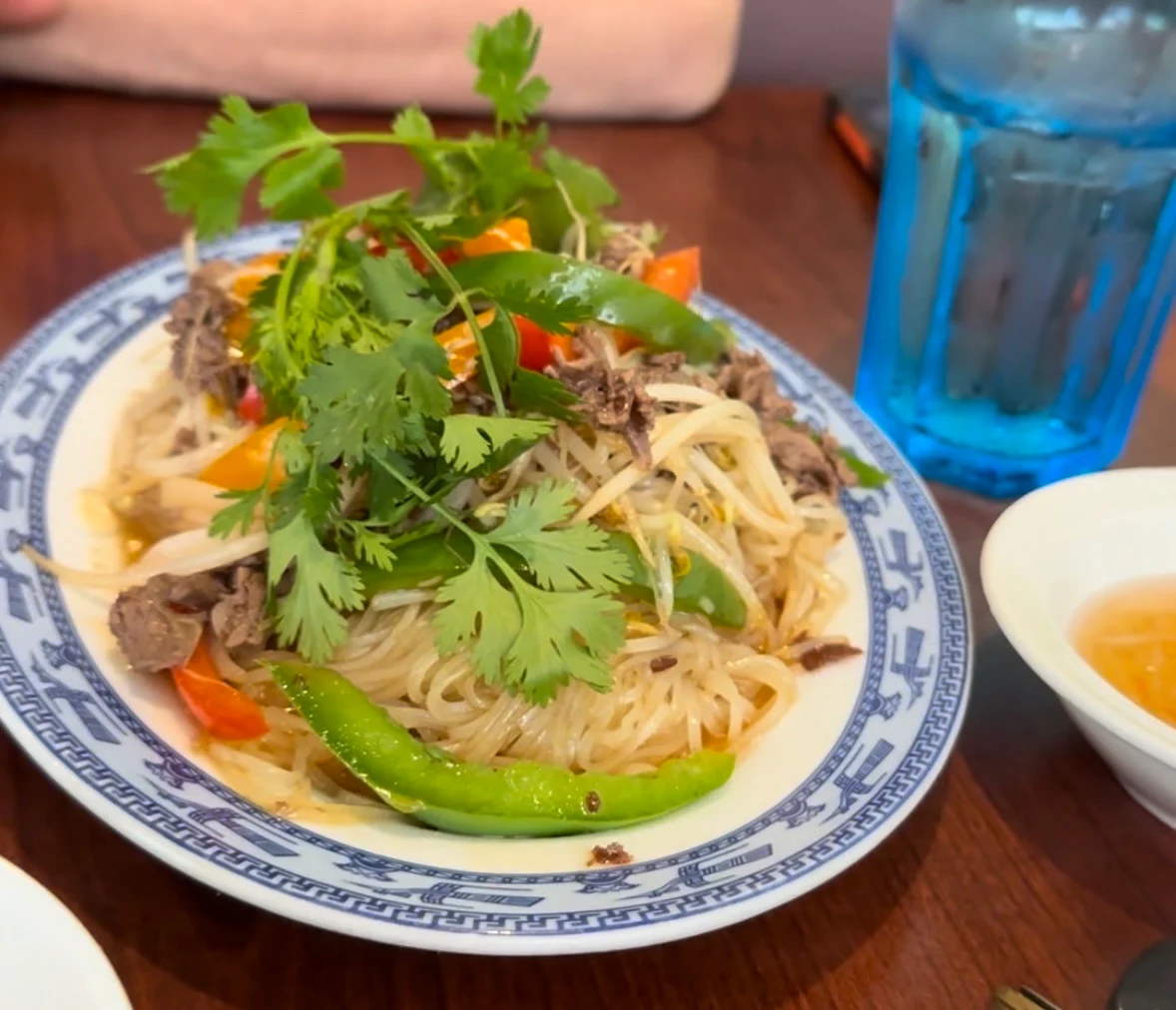 Pad Thai Noodles with Beef Chicken or Seafood Hu Tieu Xao Pad Thai Voi Bo and Hoac GA Hoac Do Bien, Pho V