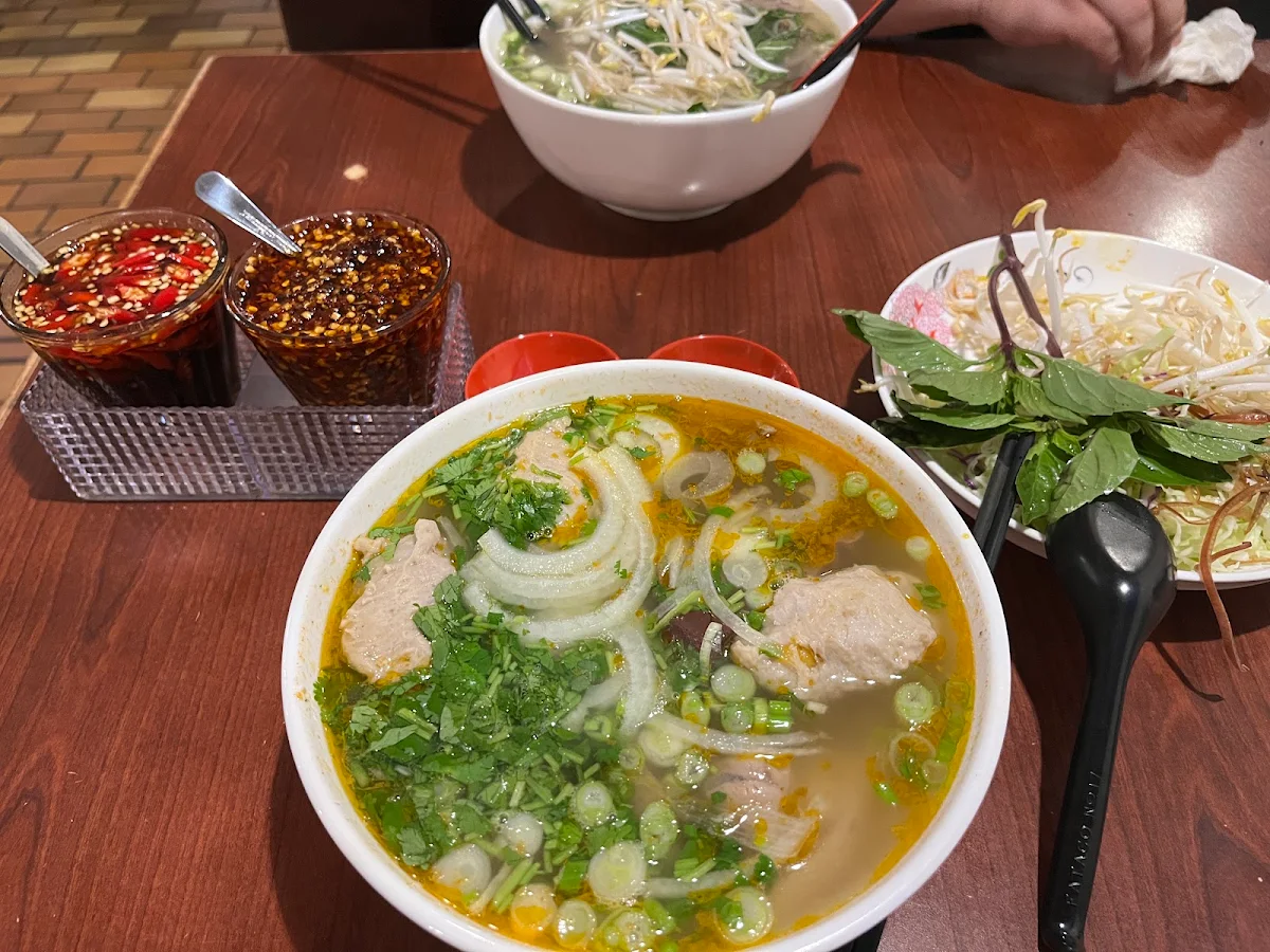 Spicy Hue's Beef Noodle Soup, Pho V