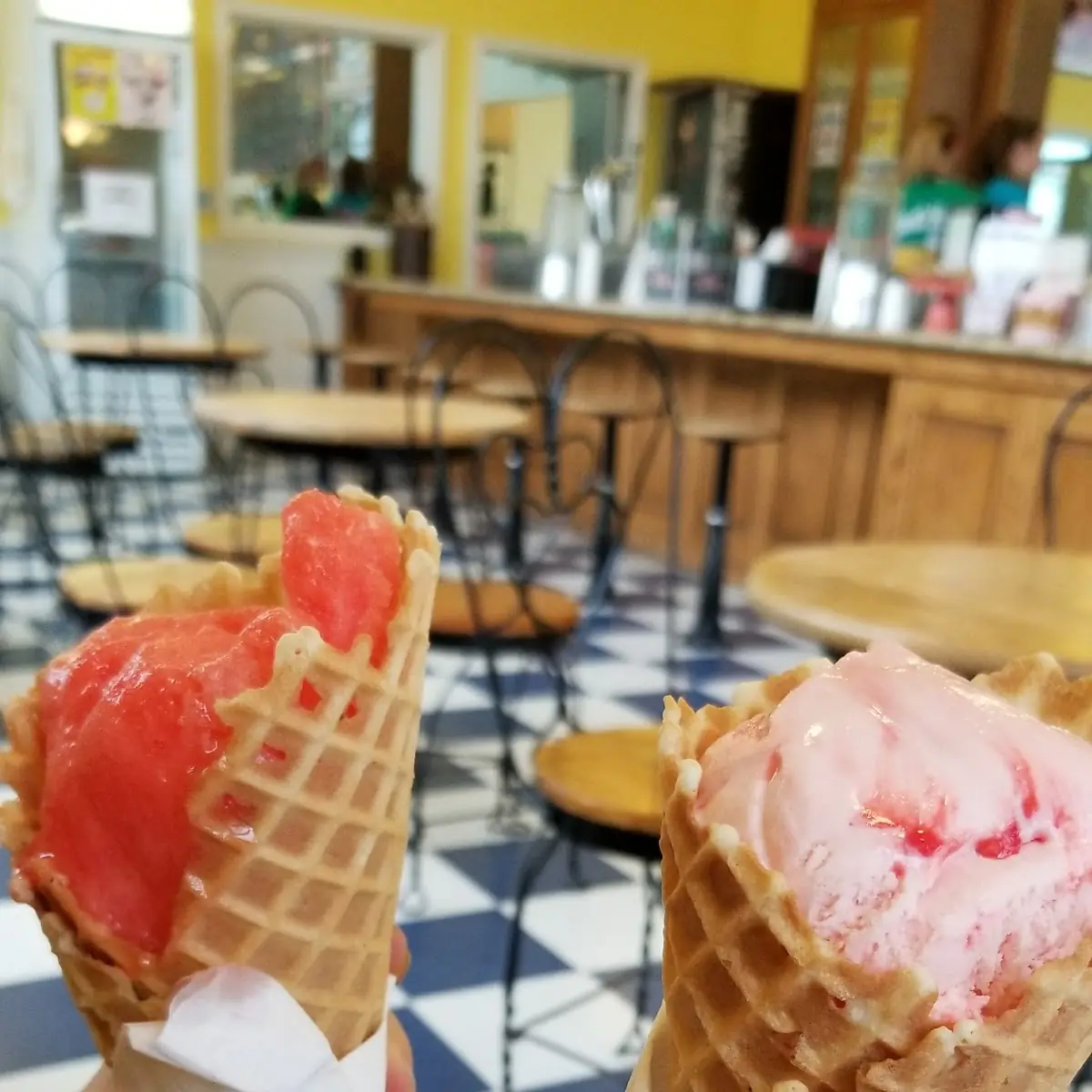 Strawberry Cheesecake Really Raspberry Cup Cone