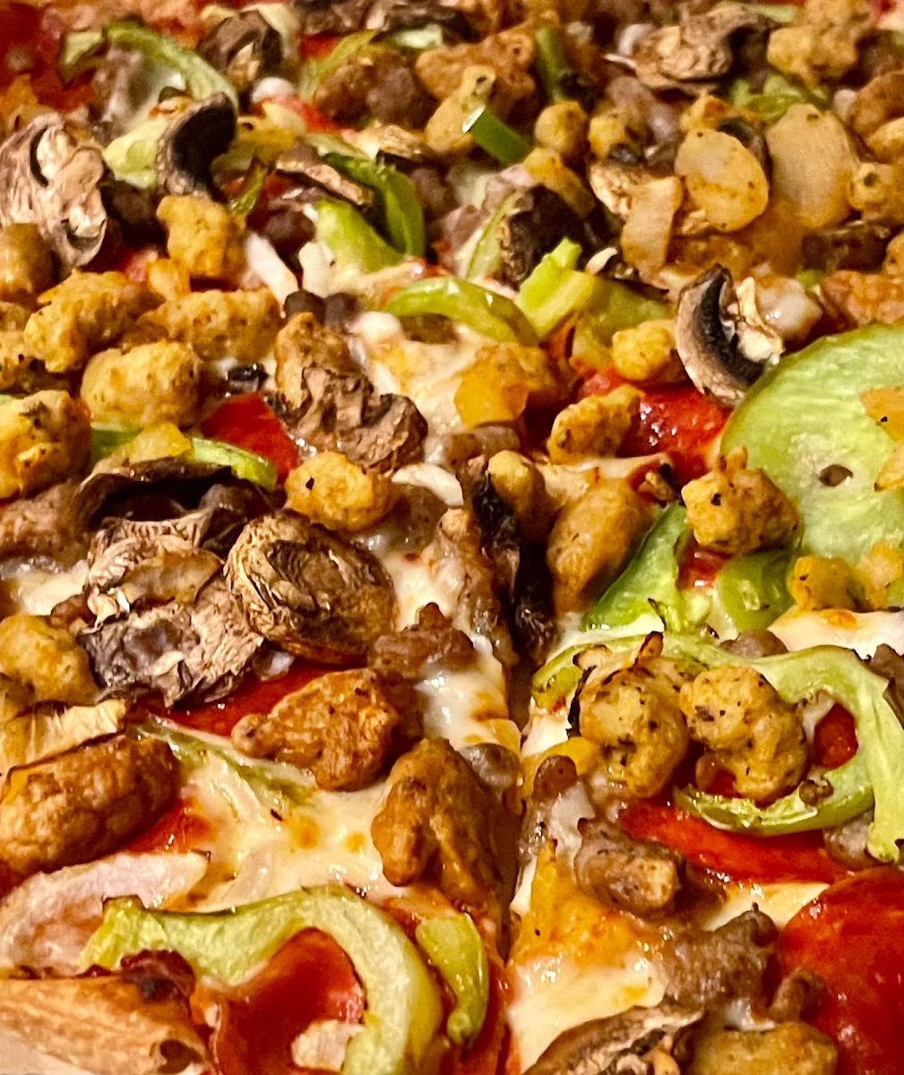 Large Thin Crust Supreme Pizza