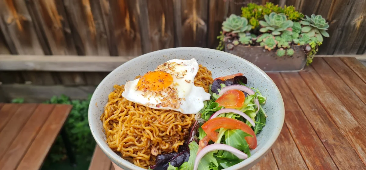 Indomie Fried Chicken Noodle