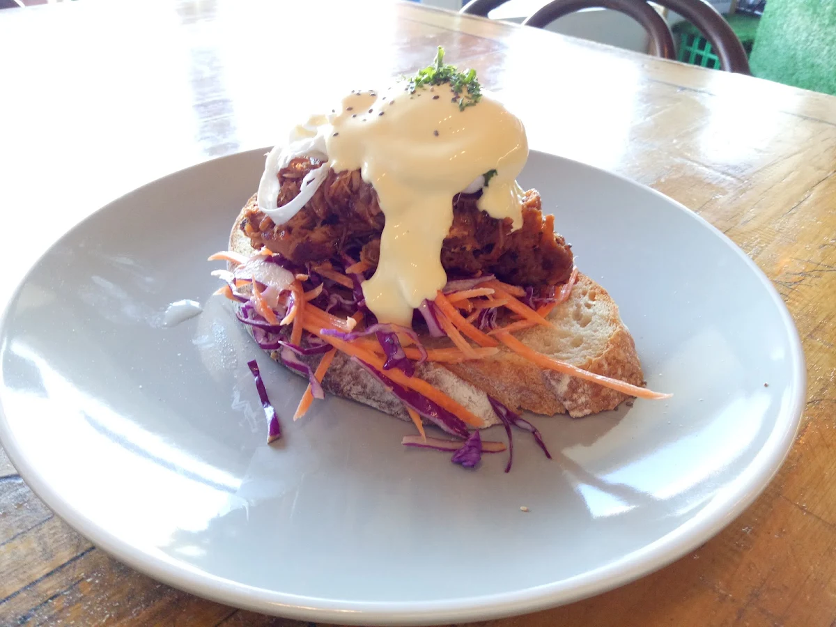 Pulled Beef Benny