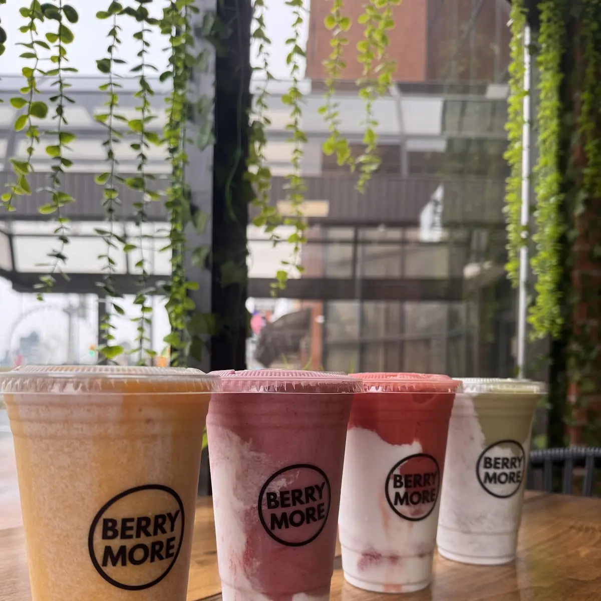 Highlights, Berrymore-Crystal Beach Eats