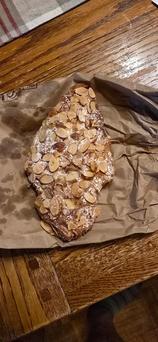 Almond Croissant