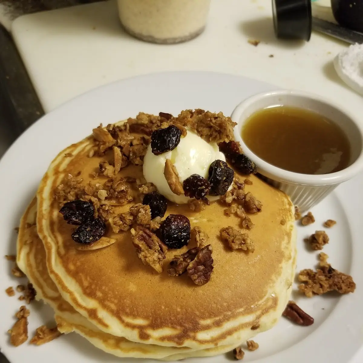 Short Stack Pancakes with Maple Butter Y Canola